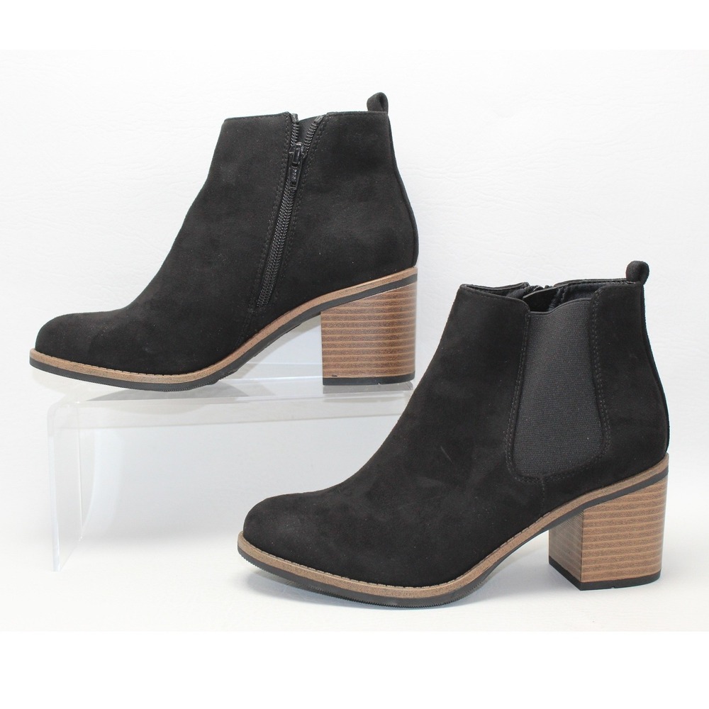 NWOB White Mountain Womens Black Faux Suede Block Heel Ankle Boots Size 6.5
